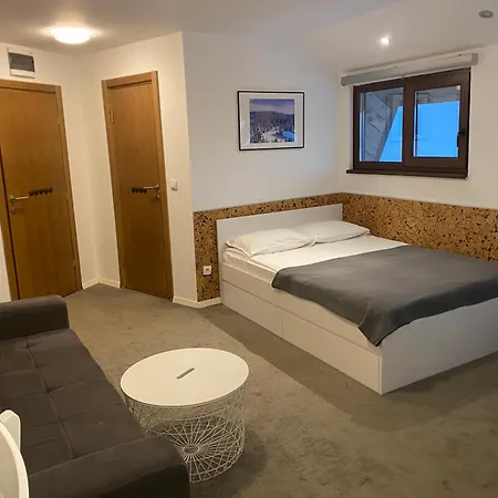 Vuk & Sofija * 카파오닉